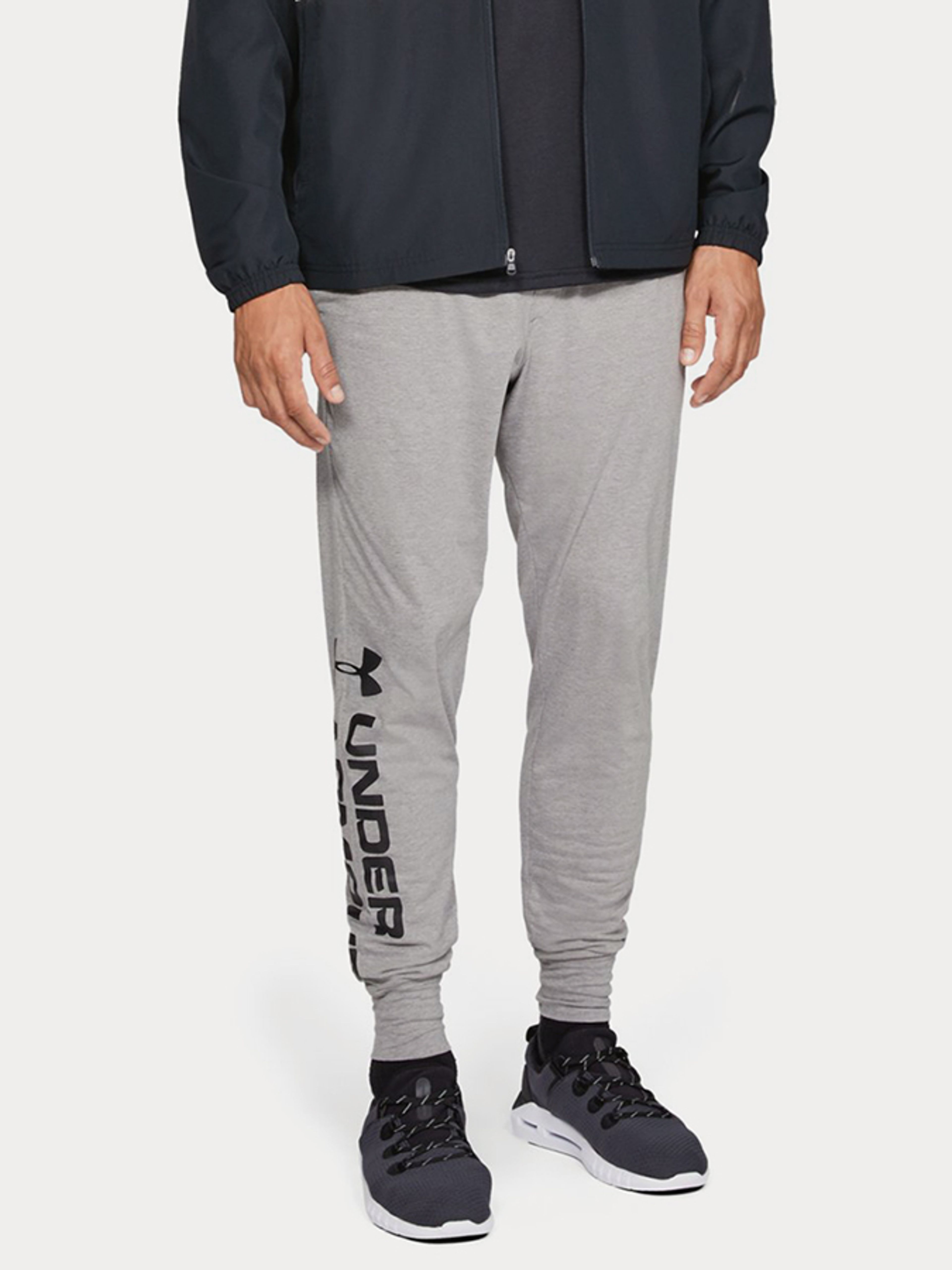 Tepl ky Under Armour Sportstyle Cotton Graphic Jogger underarmour.cz