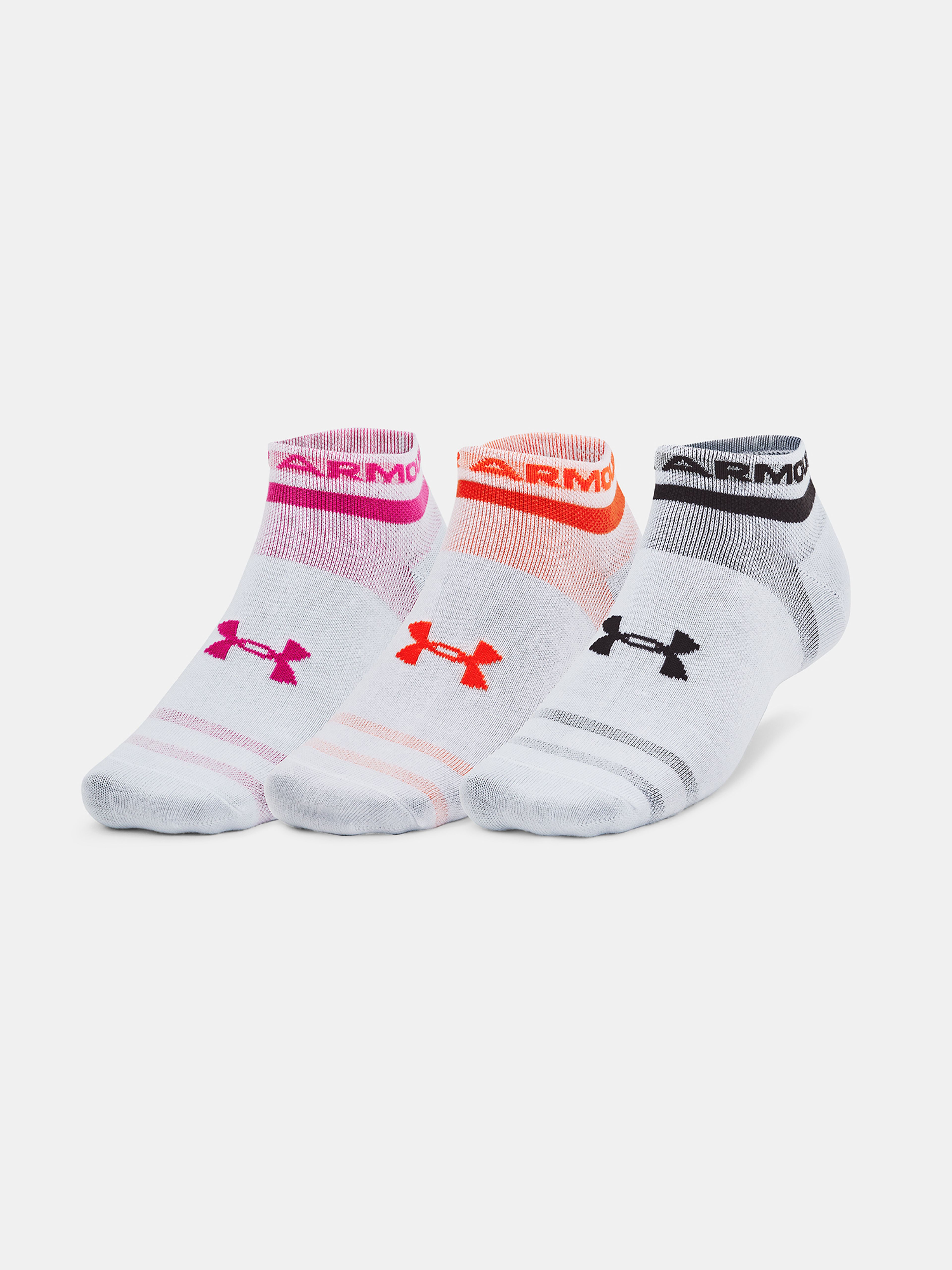 Unisexové ponožky Under Armour UA Essential Low Cut 3pk | underarmour.cz