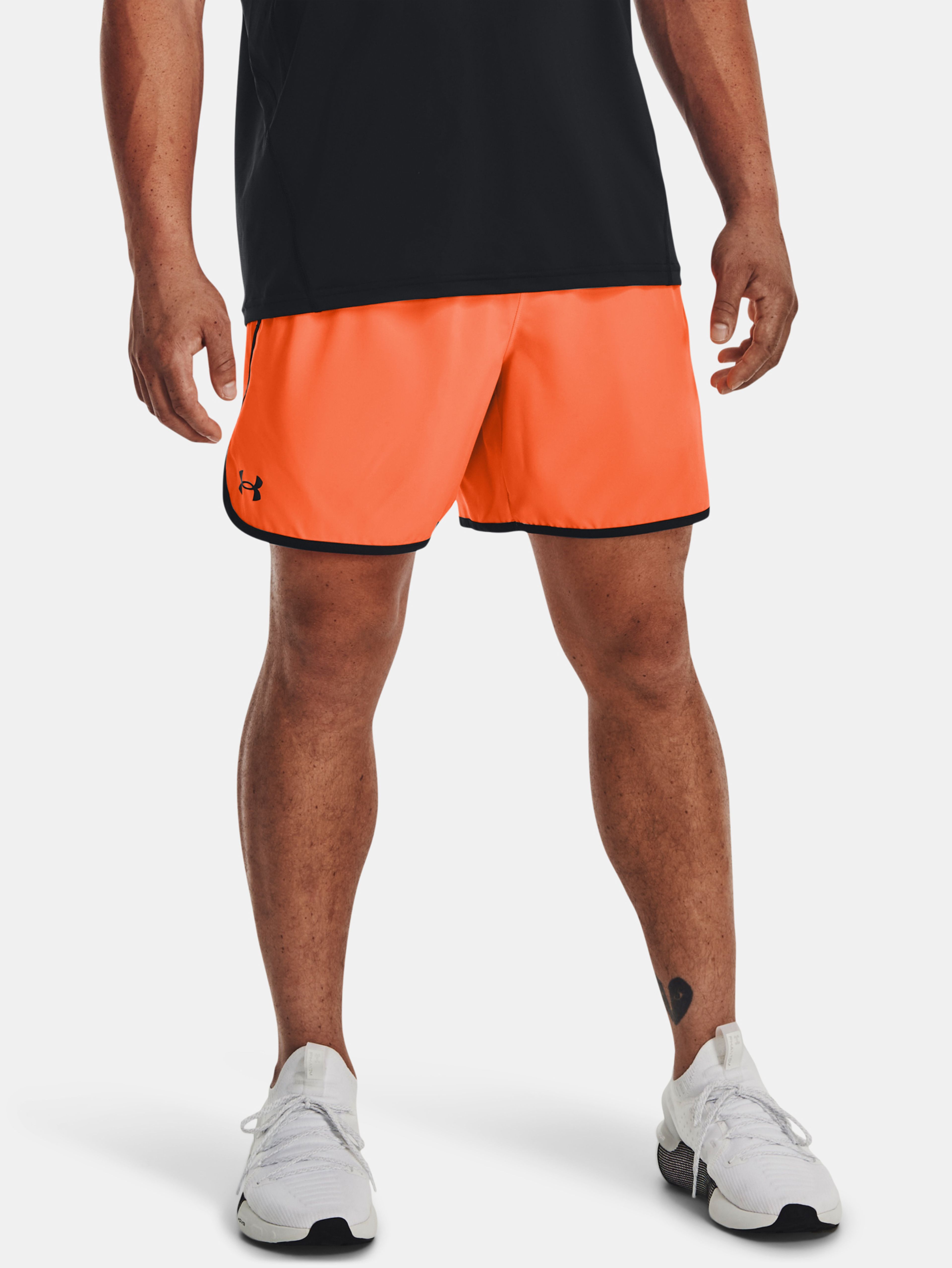 Kraťasy Under Armour UA HIIT Woven 6in Shorts-ORG