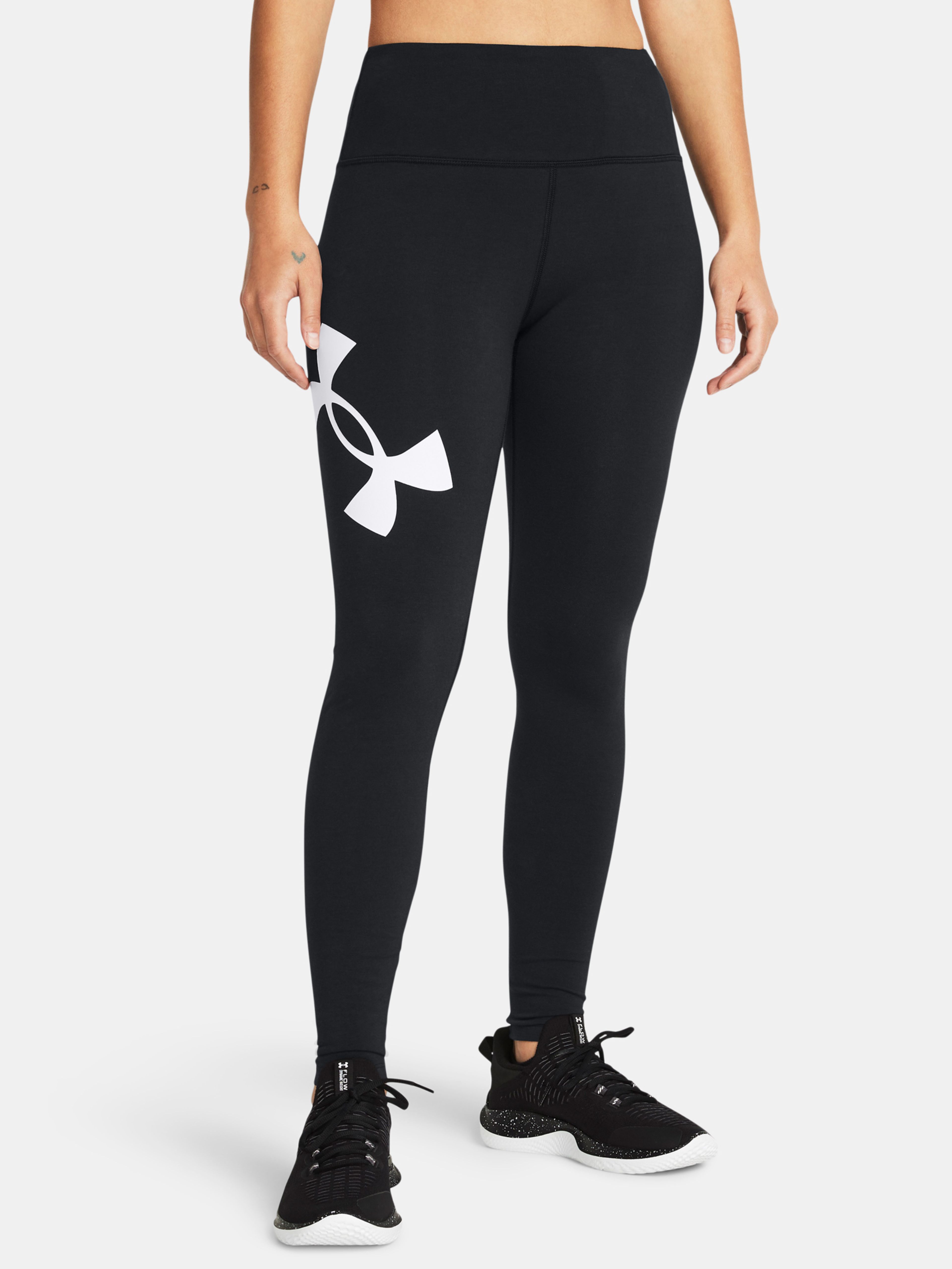 Legíny Under Armour Campus Legging-BLK