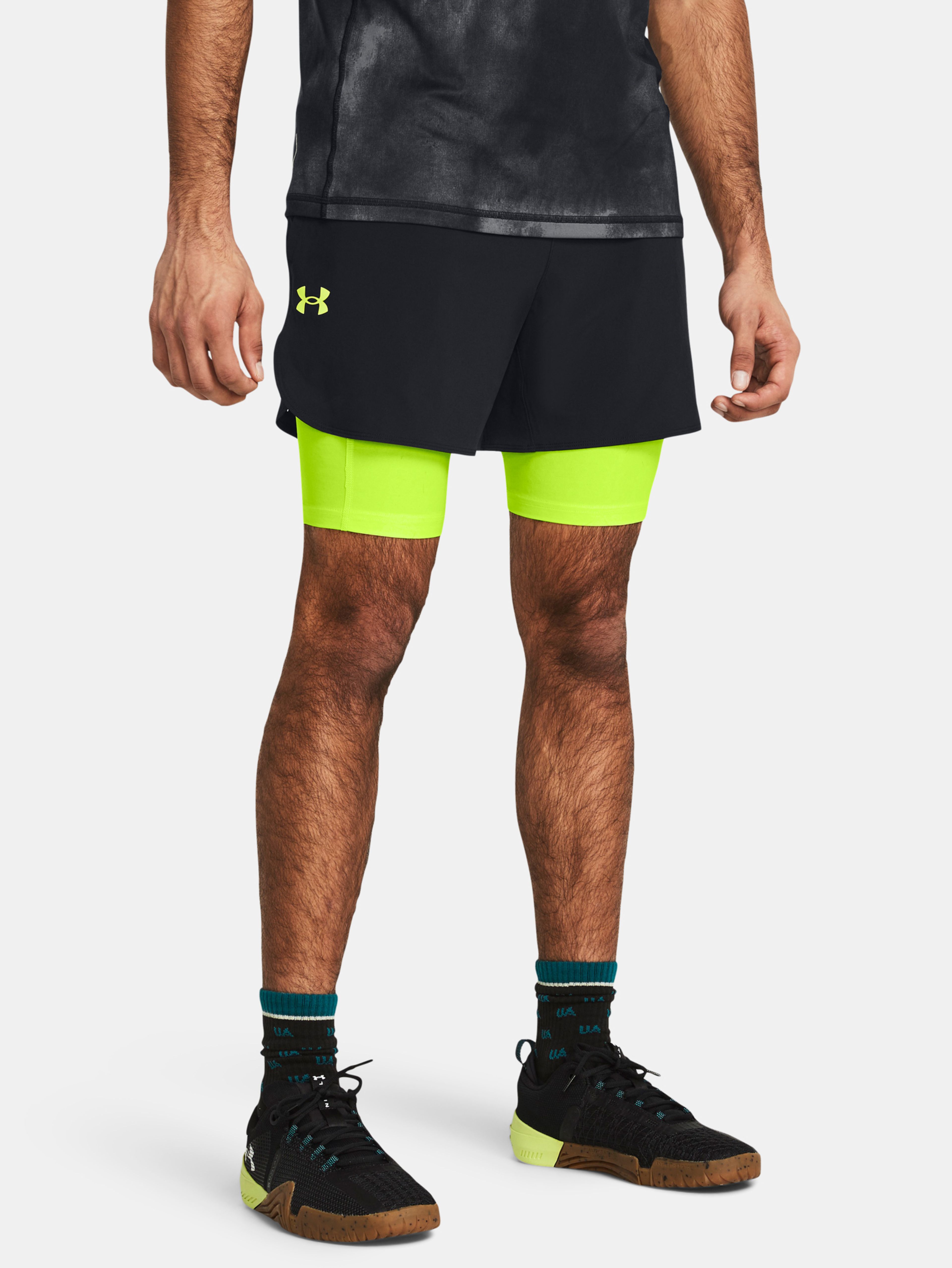 Kraťasy Under Armour UA Peak Woven 2in1 Sts-BLK