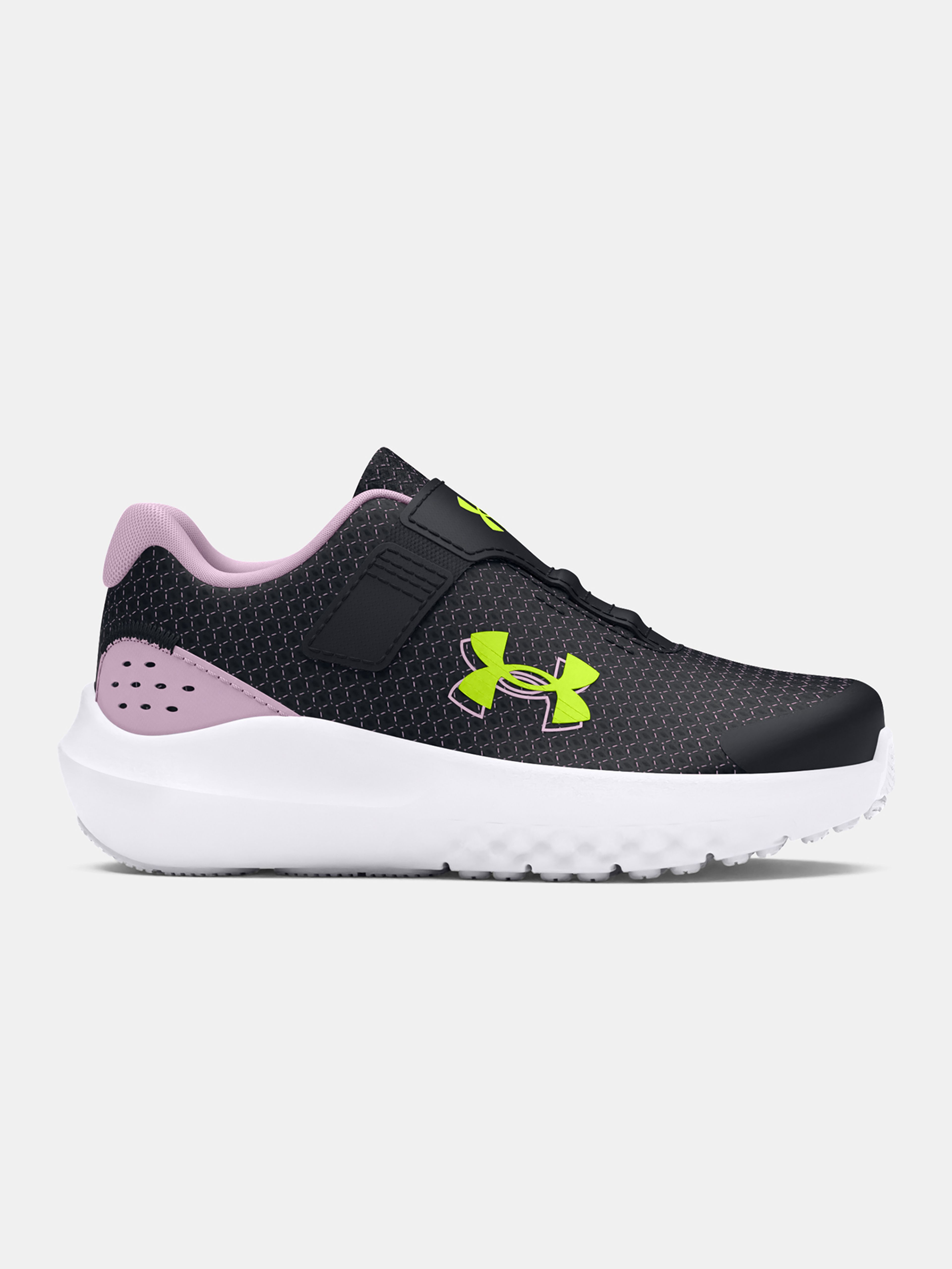 Topánky Under Armour UA GINF Surge 4 AC-BLK
