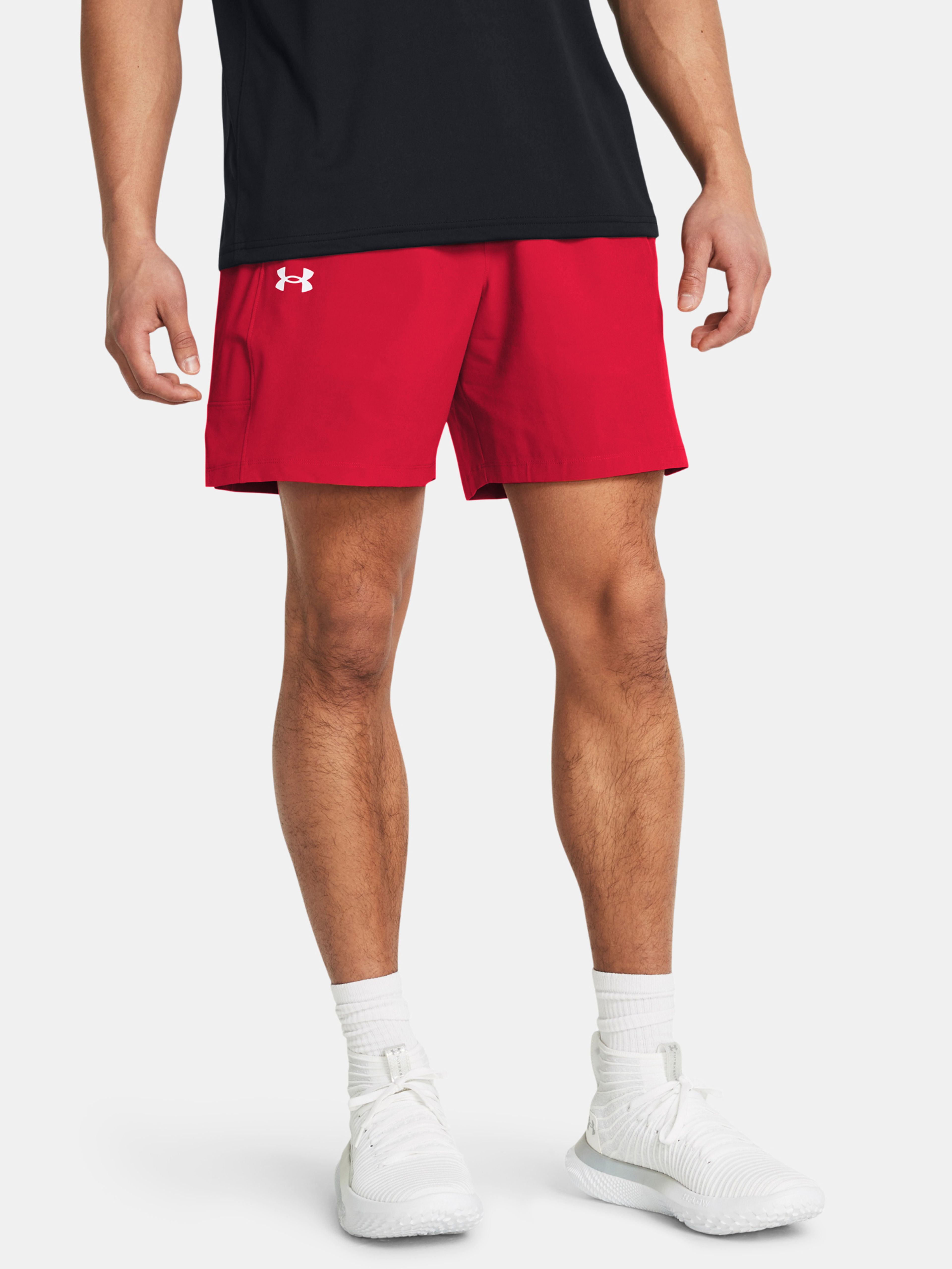 Under Armour UA Baseline Woven Short-RED rövidnadrágok