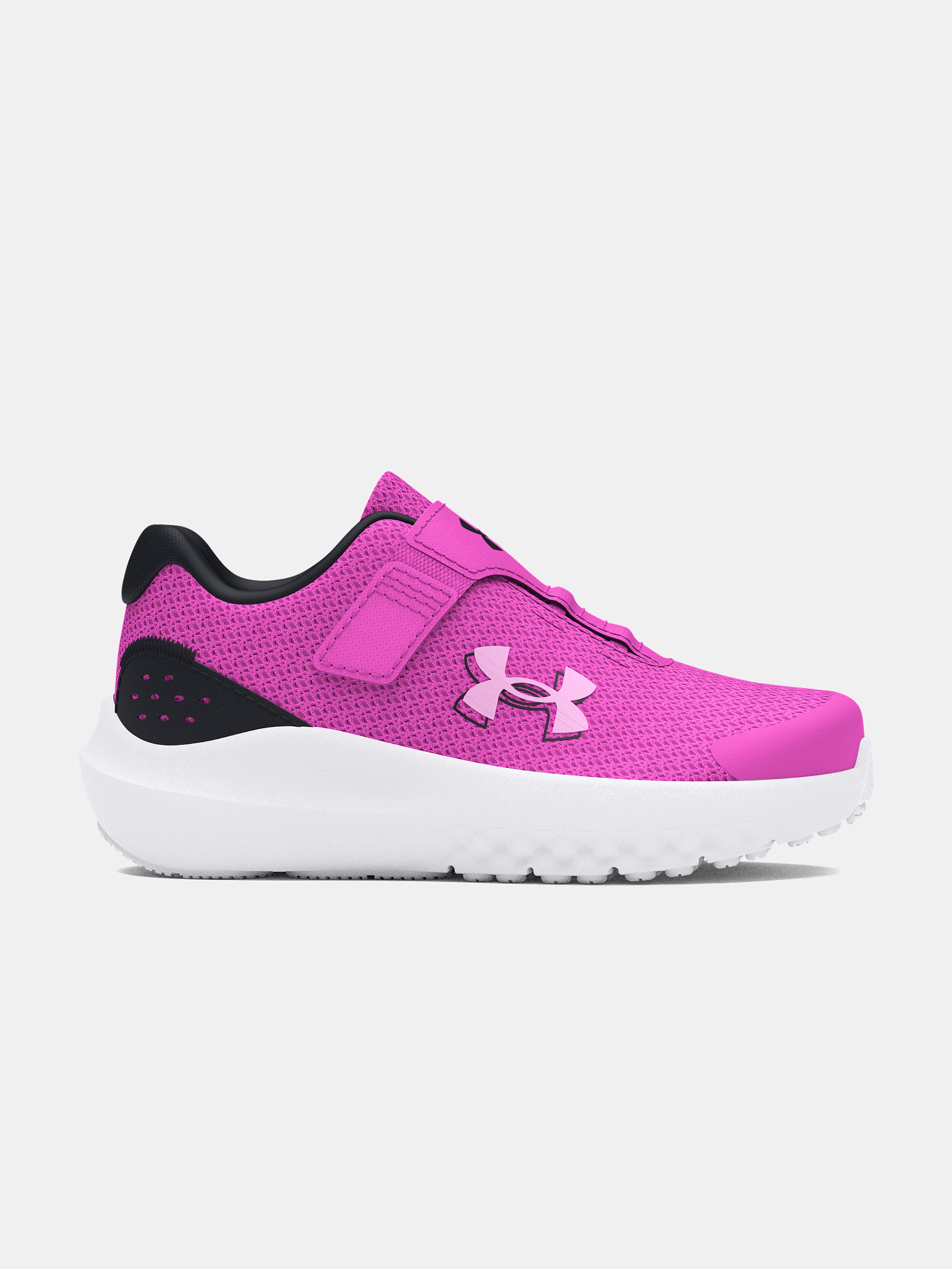 Lány cipők Under Armour UA GINF Surge 4 AC