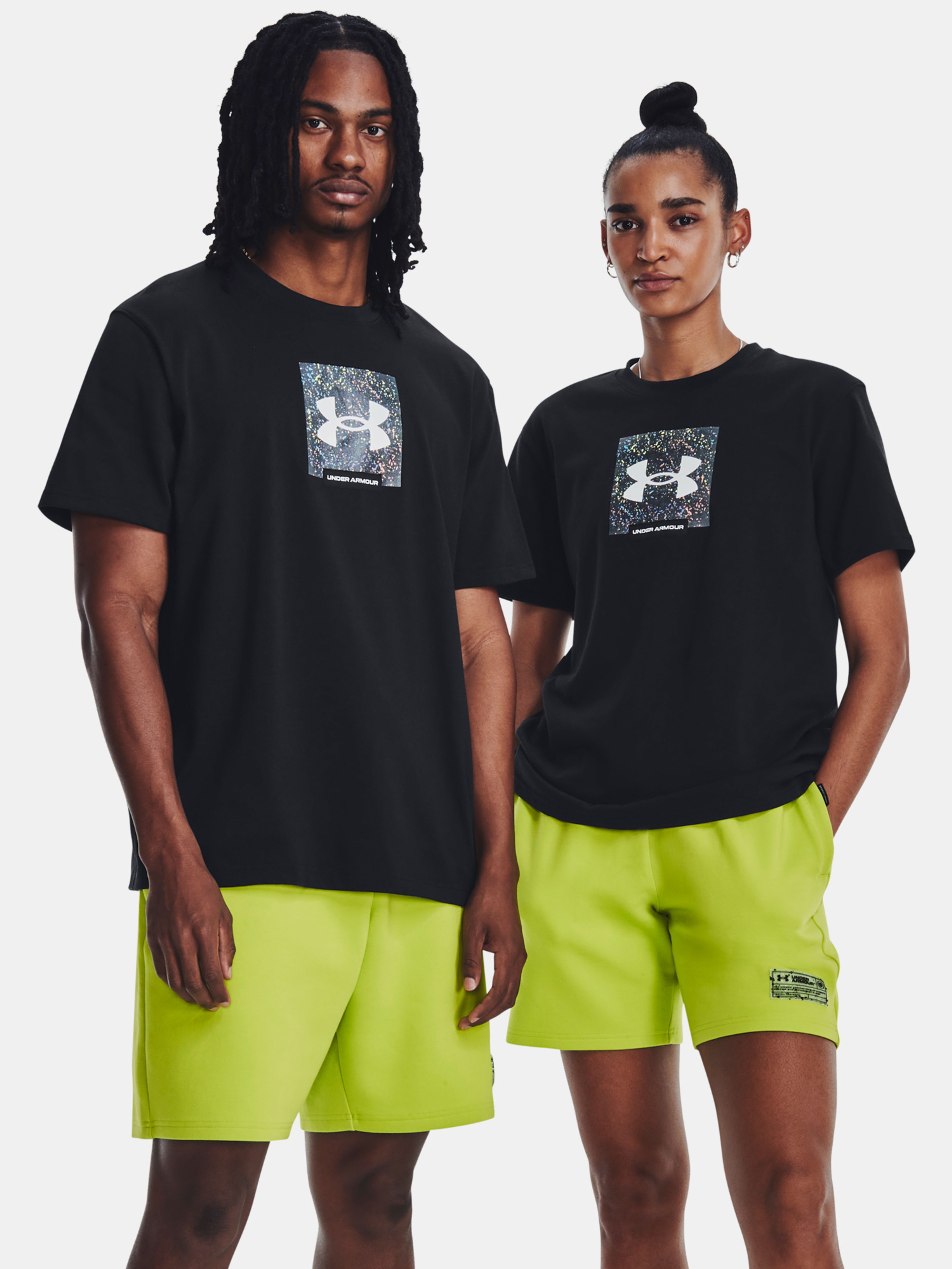 Tričko Under Armour UA BOXED HEAVYWEIGHT SS-BLK