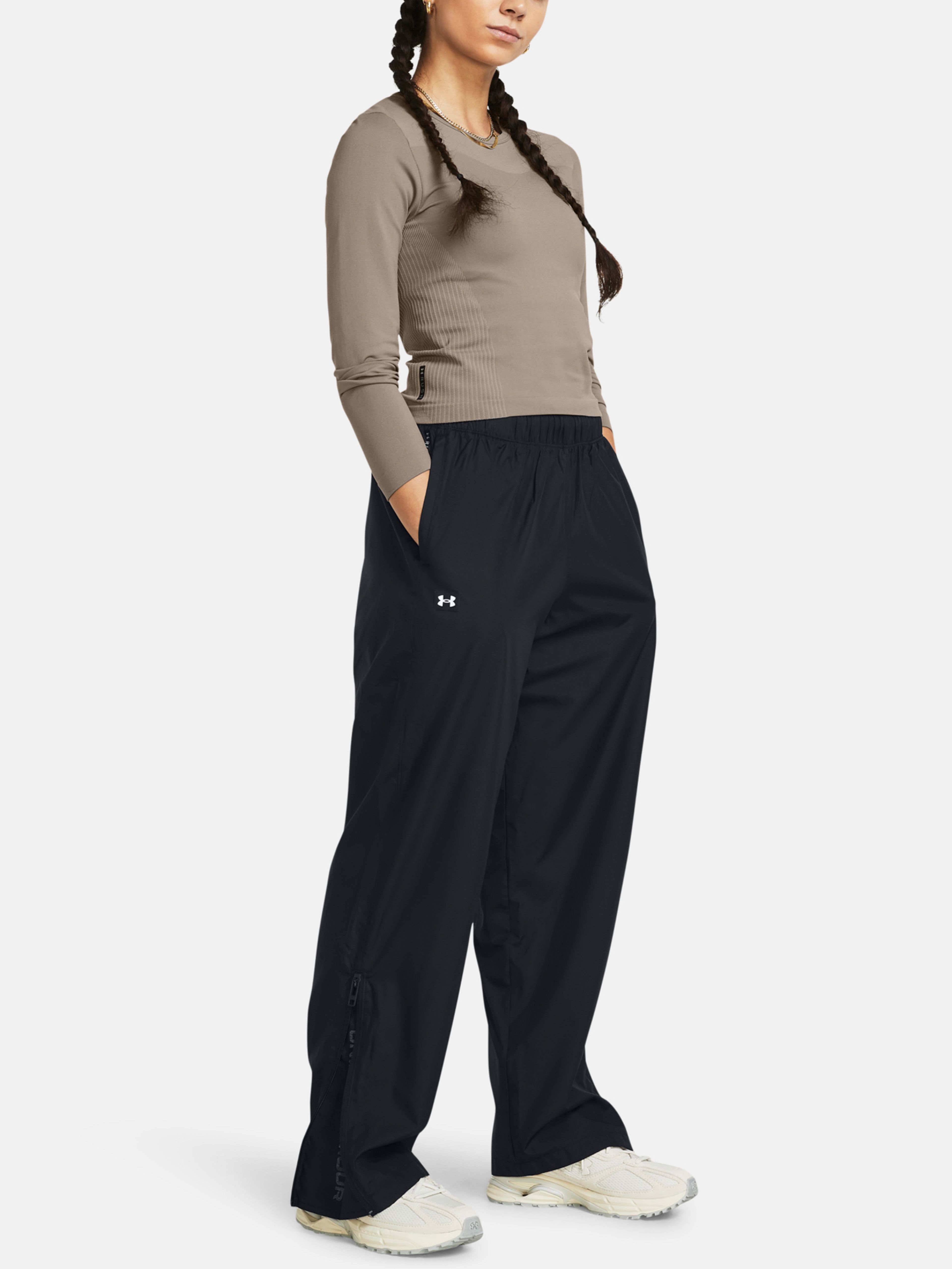 Dámske športové nohavice Under Armour UA Rush OS Woven Pant