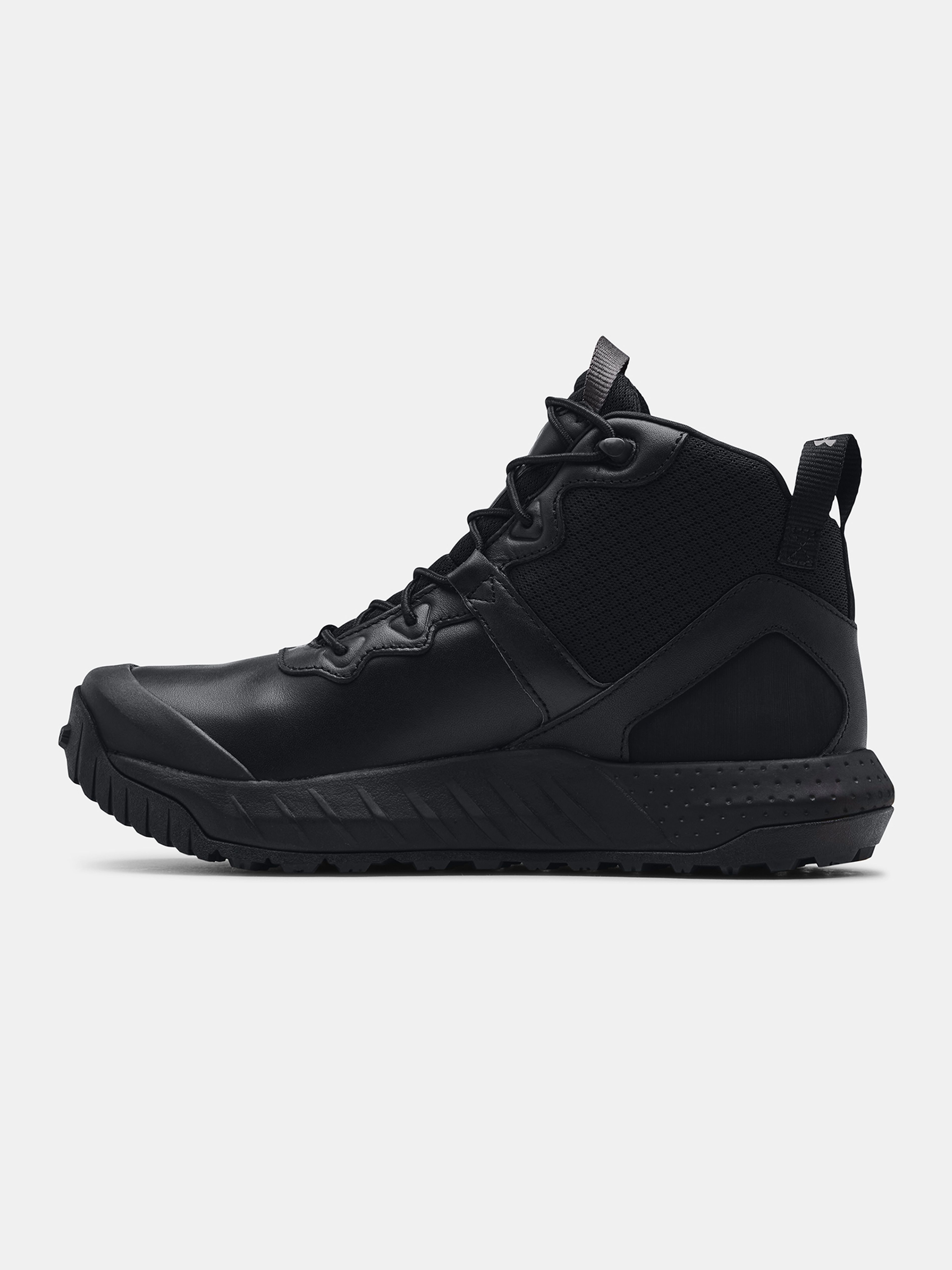 Under Armour UA MG Valsetz Mid LTHR WP cipők