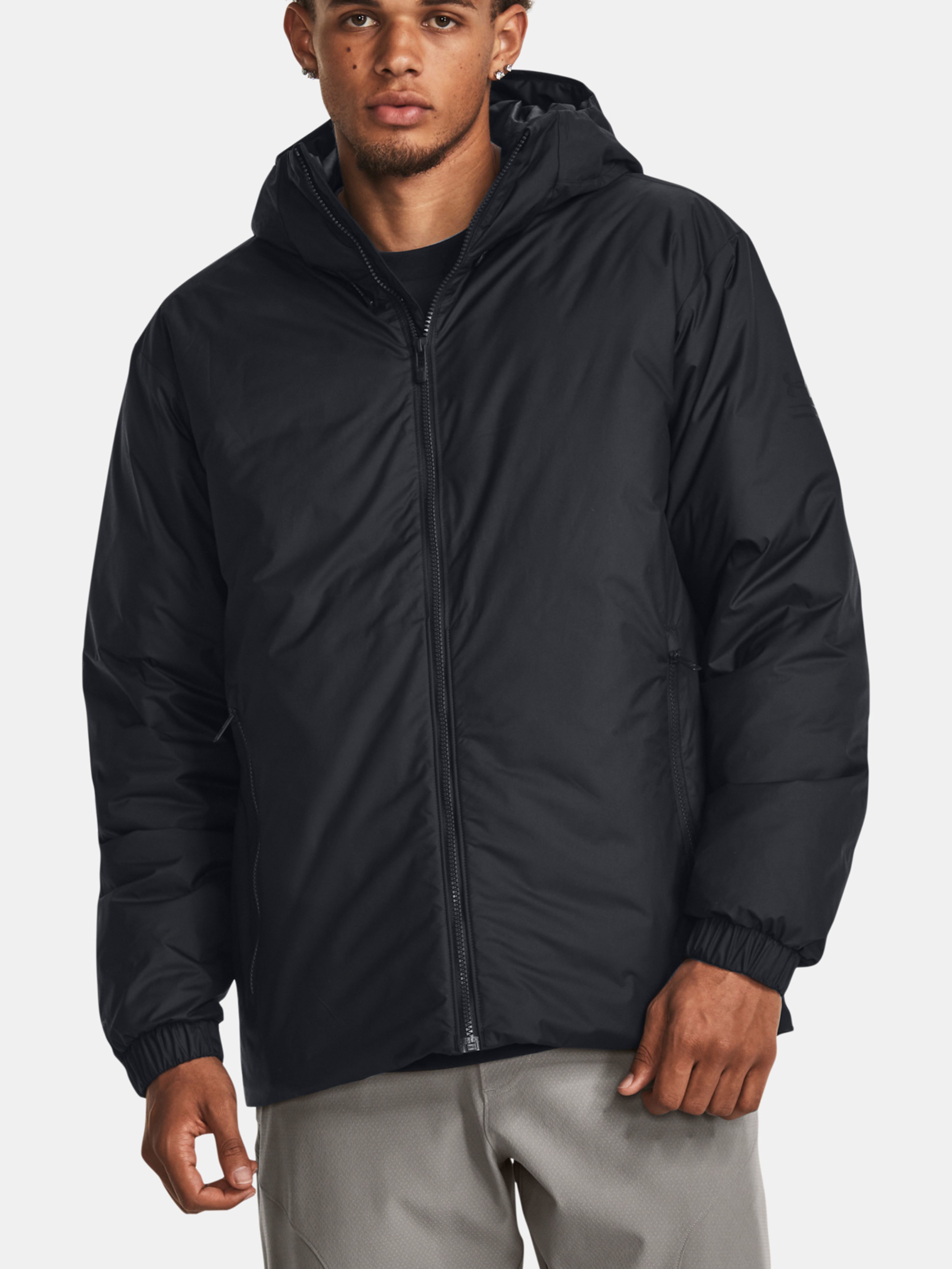 Under Armour UA CGI LIMITLESS LW JKT-BLK dzseki