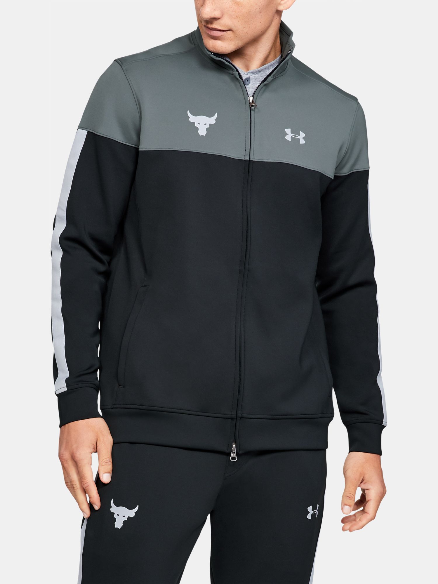 Mikina Under Armour PROJECT ROCK TRACK JACKET BLK underarmour.cz
