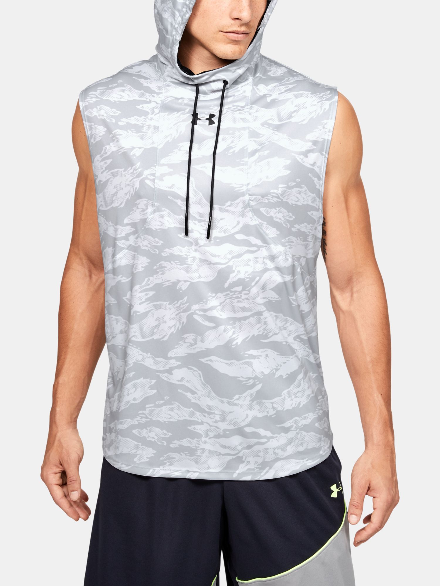 Under armour 2025 baseline sleeveless hoodie