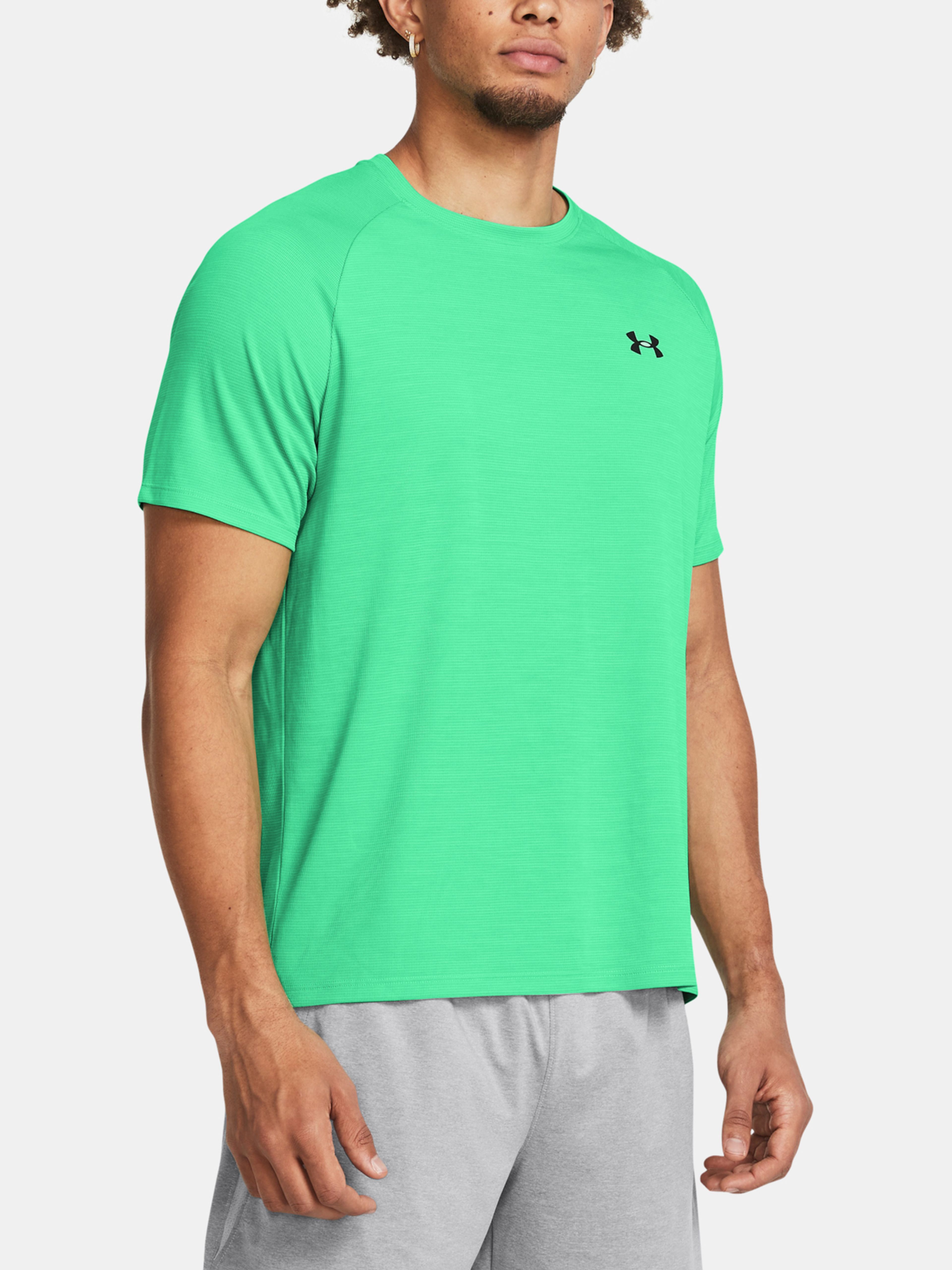 Majica Under Armour UA Tech Textured SS-GRN | underarmour.si